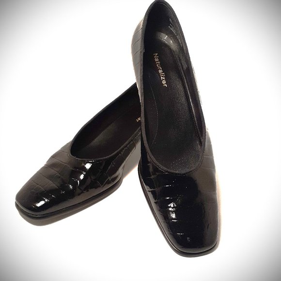 NATURALIZER PATENT BLACK LEATHER Slip on reptile print Sz 7 EUC - Picture 1 of 9
